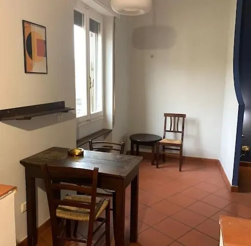 Outside Ztl Apartment Florenz