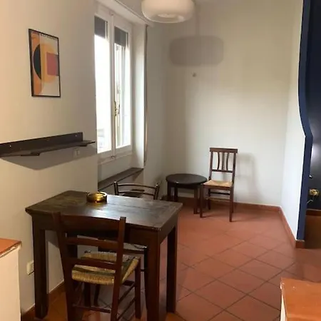 Outside Ztl Lägenhet Florens